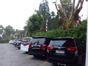 Jasa Rental Mobil Profesional Bandung
