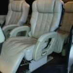perbedaan hiace premio dan luxury