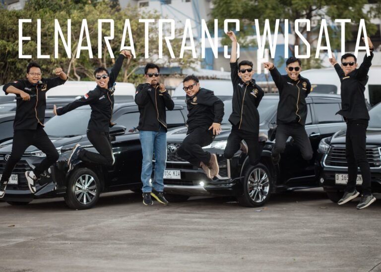 Sewa mobil dengan driver
